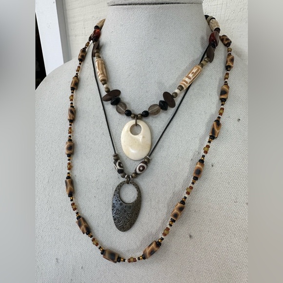 Group of three boho hippie ethnic vibe necklaces - Picture 3 of 6